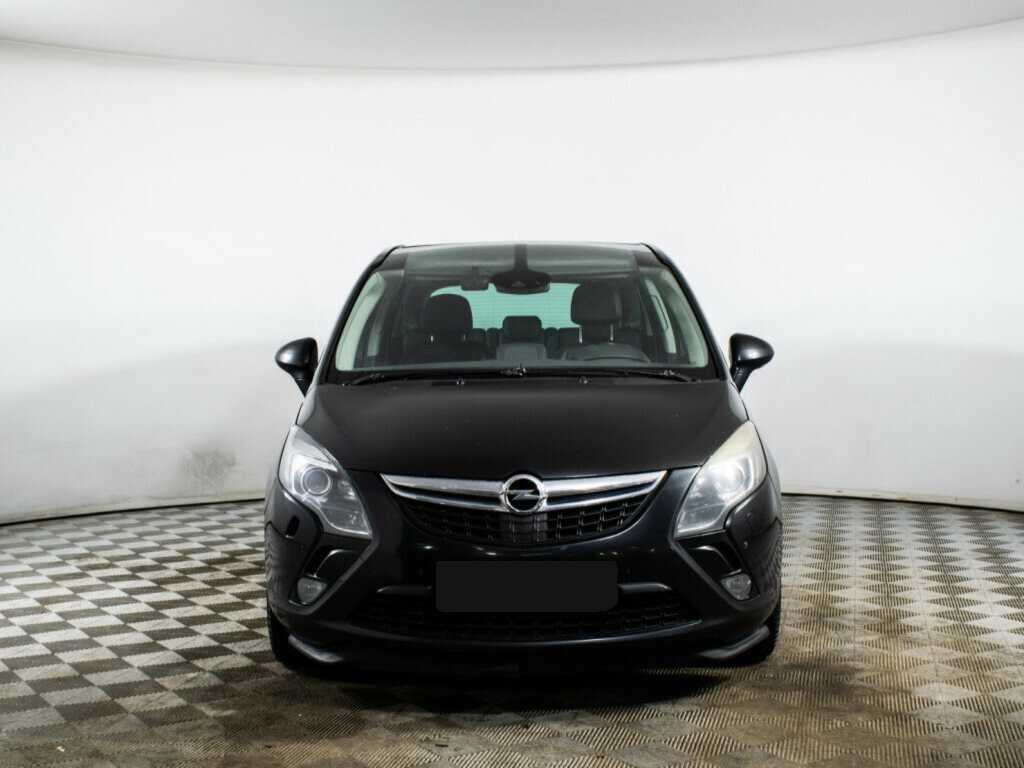 Opel Zafira с пробегом — 2012 год. Фото: #1