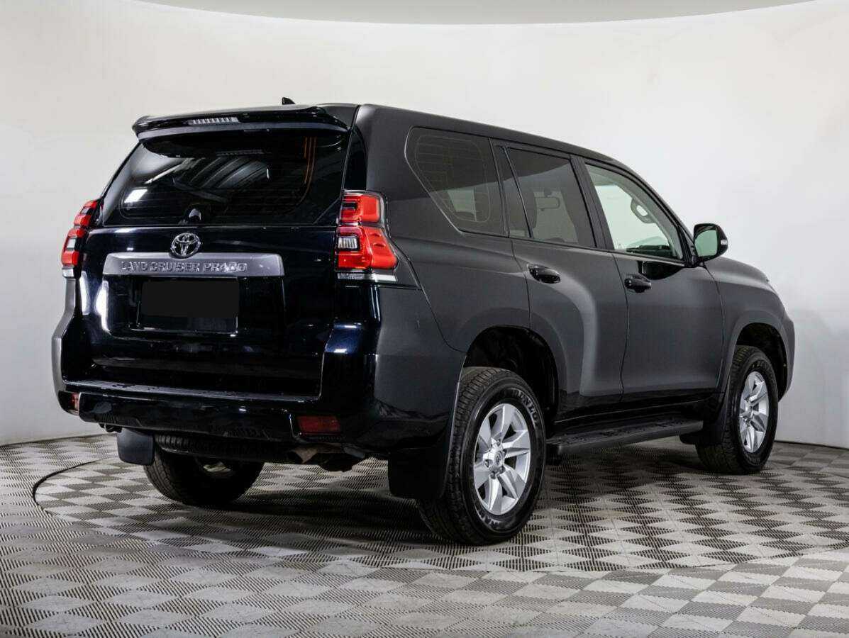 Toyota Land Cruiser Prado с пробегом — 2021 год. Фото: #3