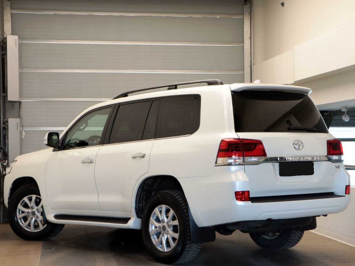 Toyota Land Cruiser с пробегом — 2019 год. Фото: #5