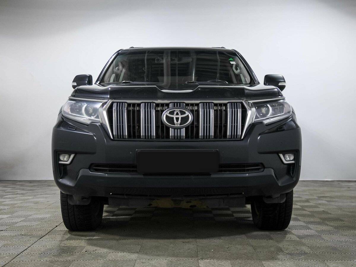 Toyota Land Cruiser Prado с пробегом — 2017 год. Фото: #1