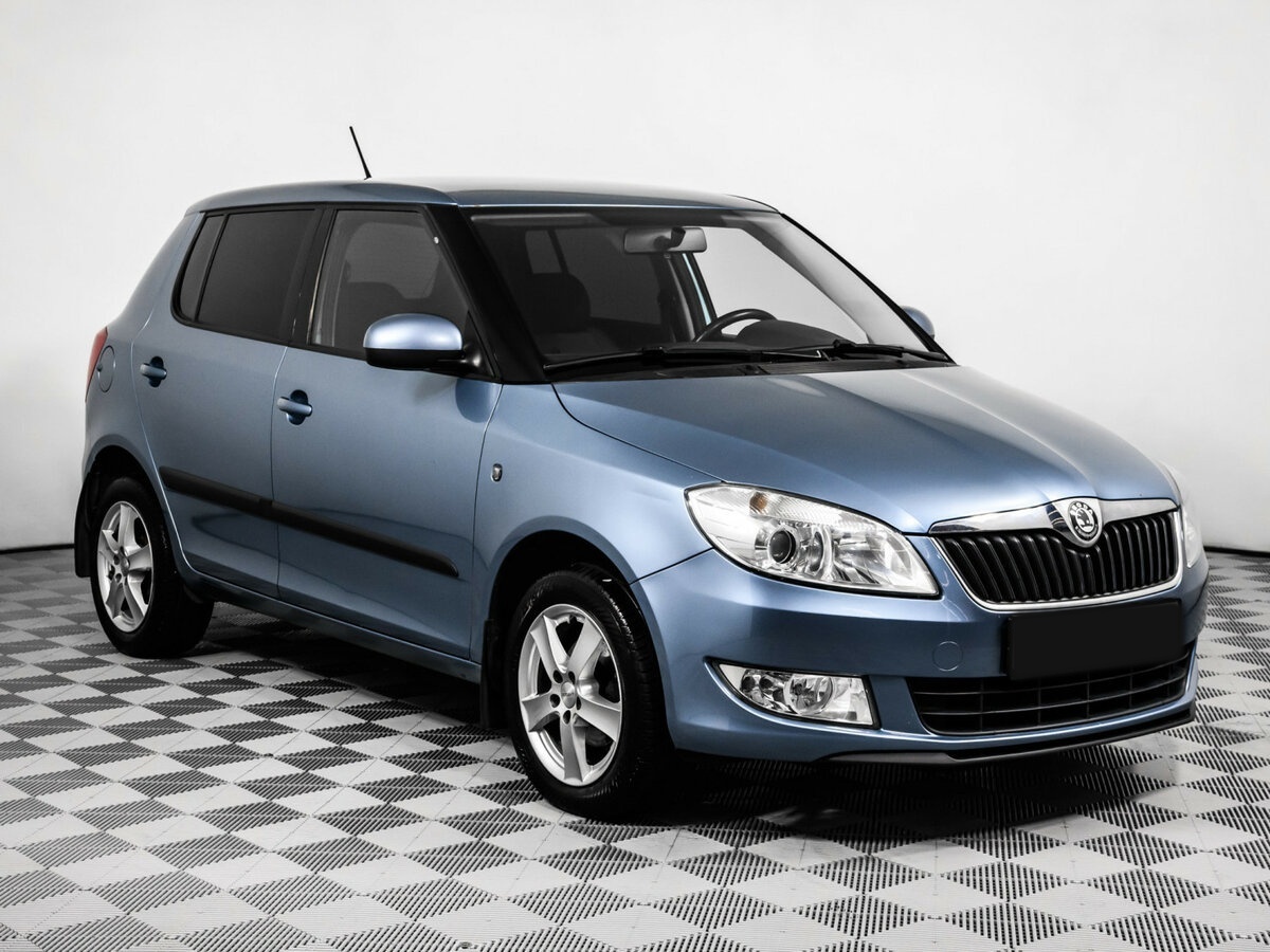 Skoda Fabia с пробегом — 2011 год. Фото: #2