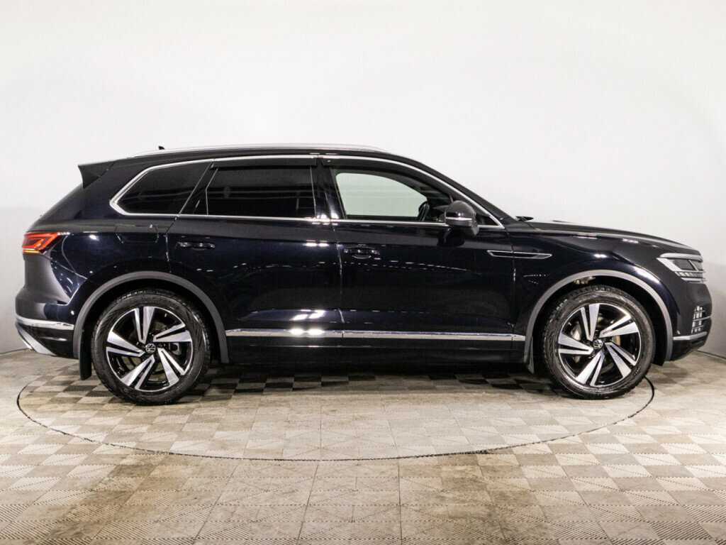 Volkswagen Touareg с пробегом — 2022 год. Фото: #3