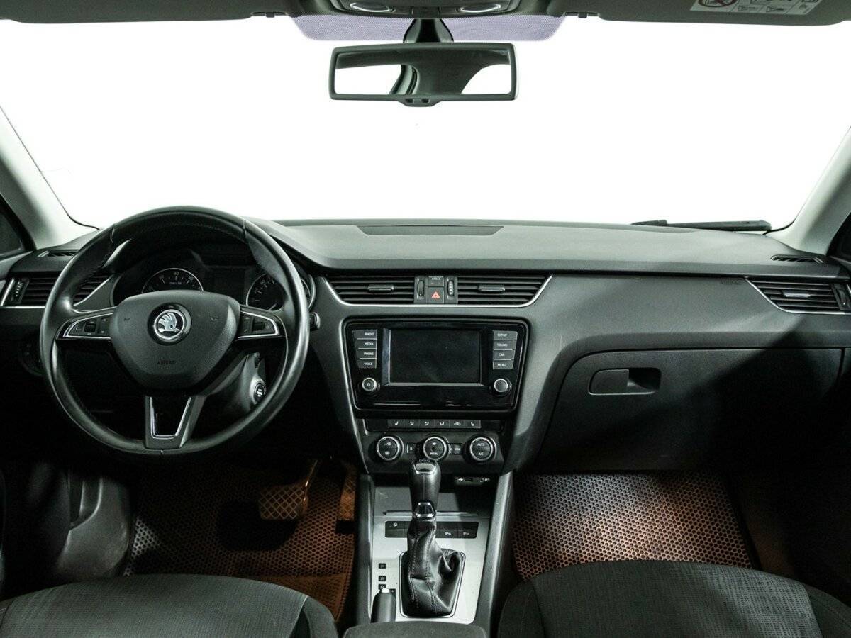 Skoda Octavia с пробегом — 2016 год. Фото: #12