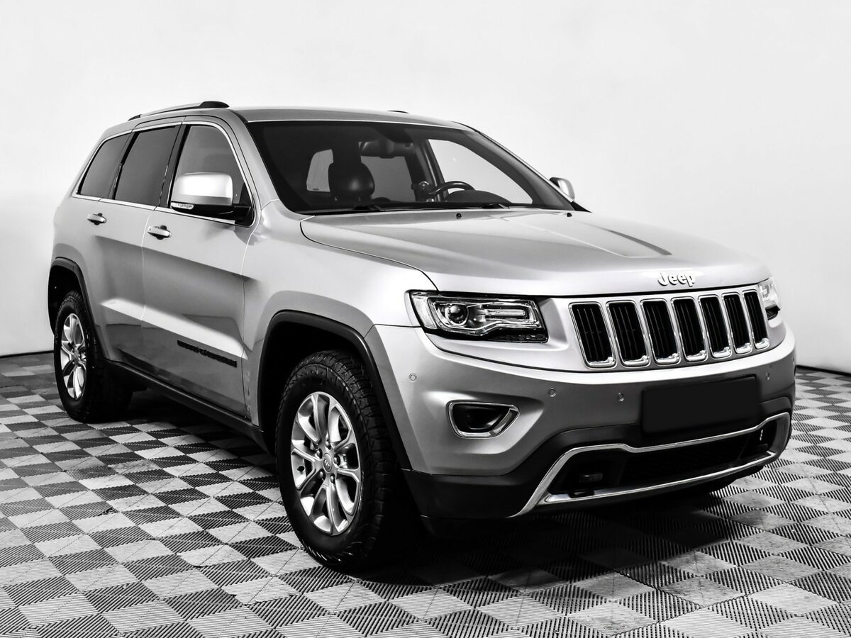 Jeep Grand Cherokee с пробегом — 2013 год. Фото: #2