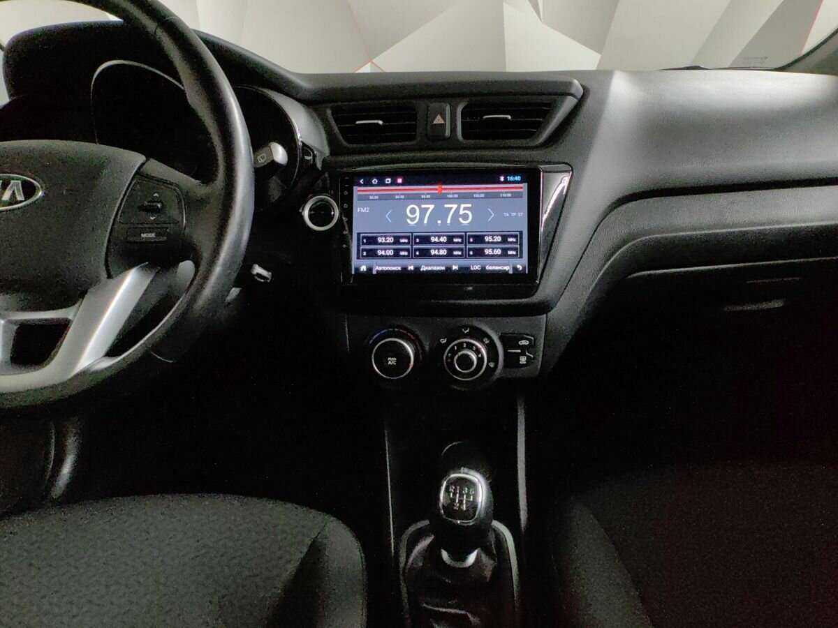 Kia Rio с пробегом — 2014 год. Фото: #12
