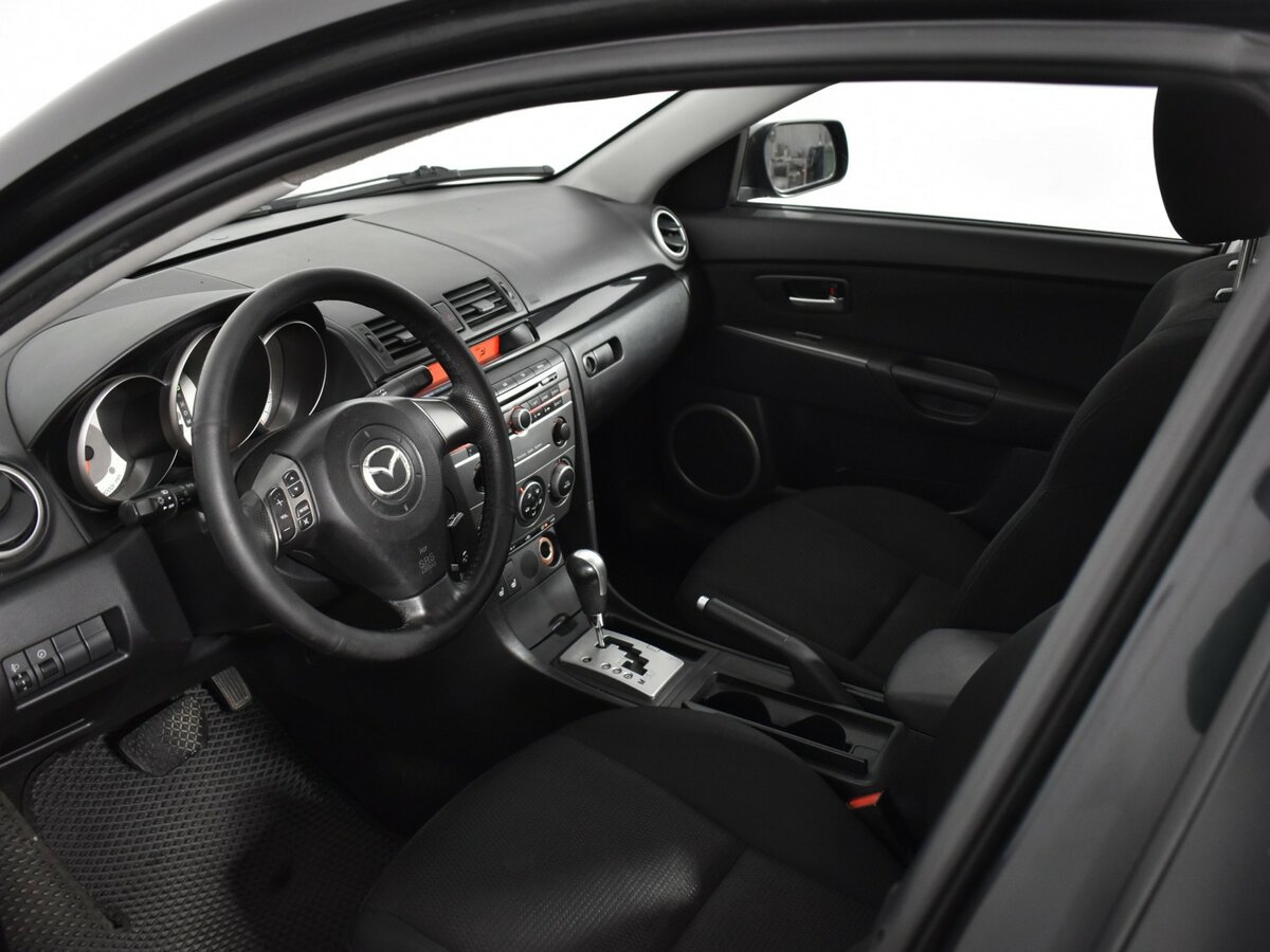 Mazda 3 с пробегом — 2008 год. Фото: #8