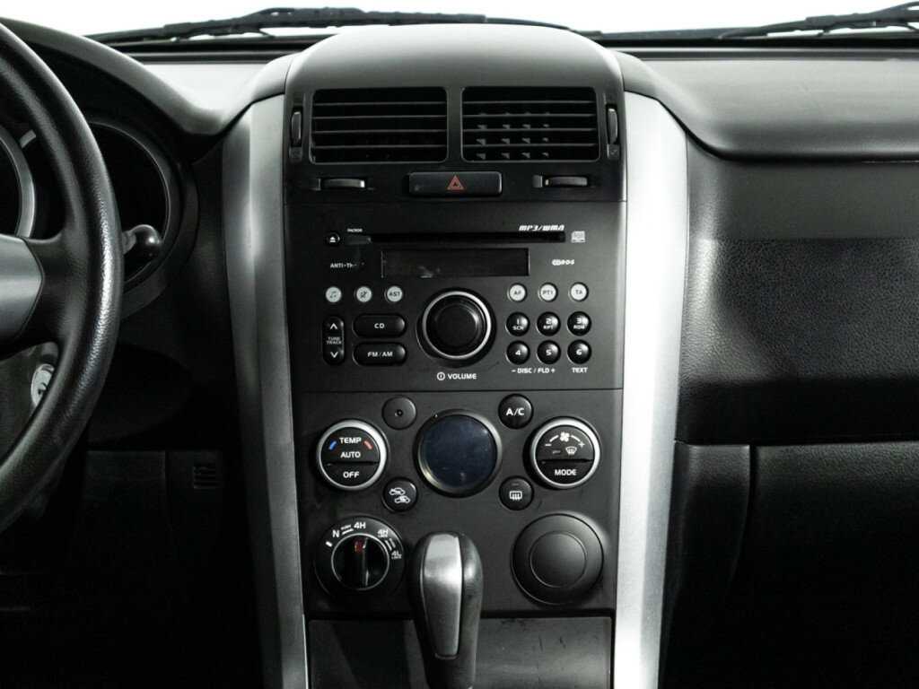 Suzuki Grand Vitara с пробегом — 2008 год. Фото: #12