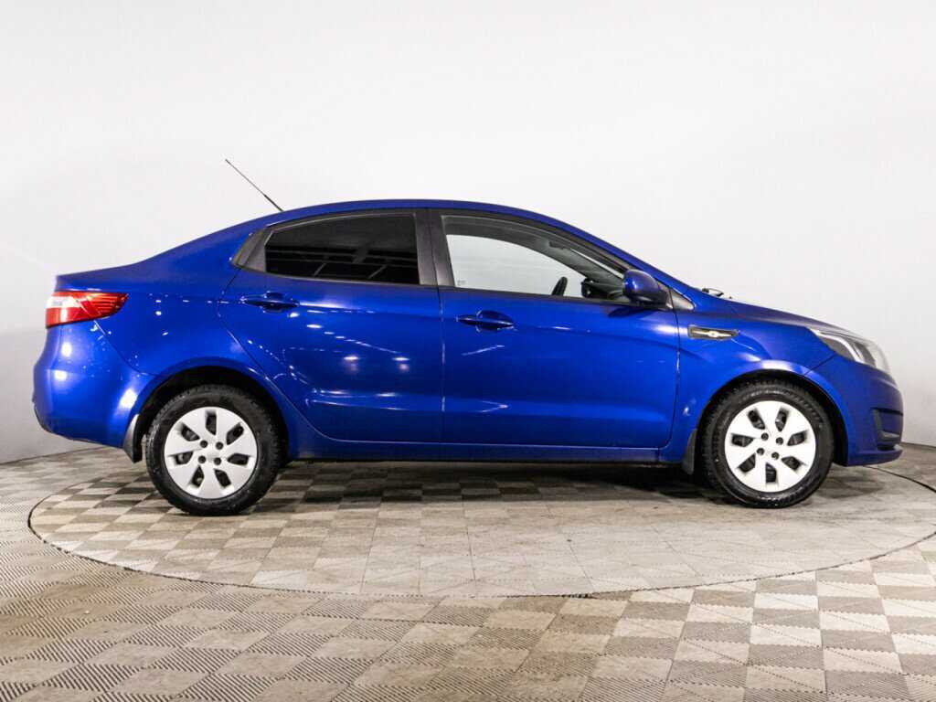 Kia Rio с пробегом — 2013 год. Фото: #3