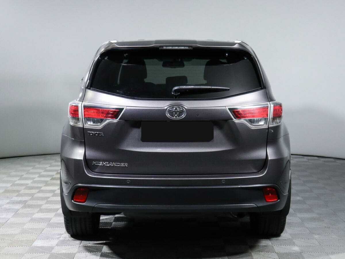 Toyota Highlander с пробегом — 2014 год. Фото: #4