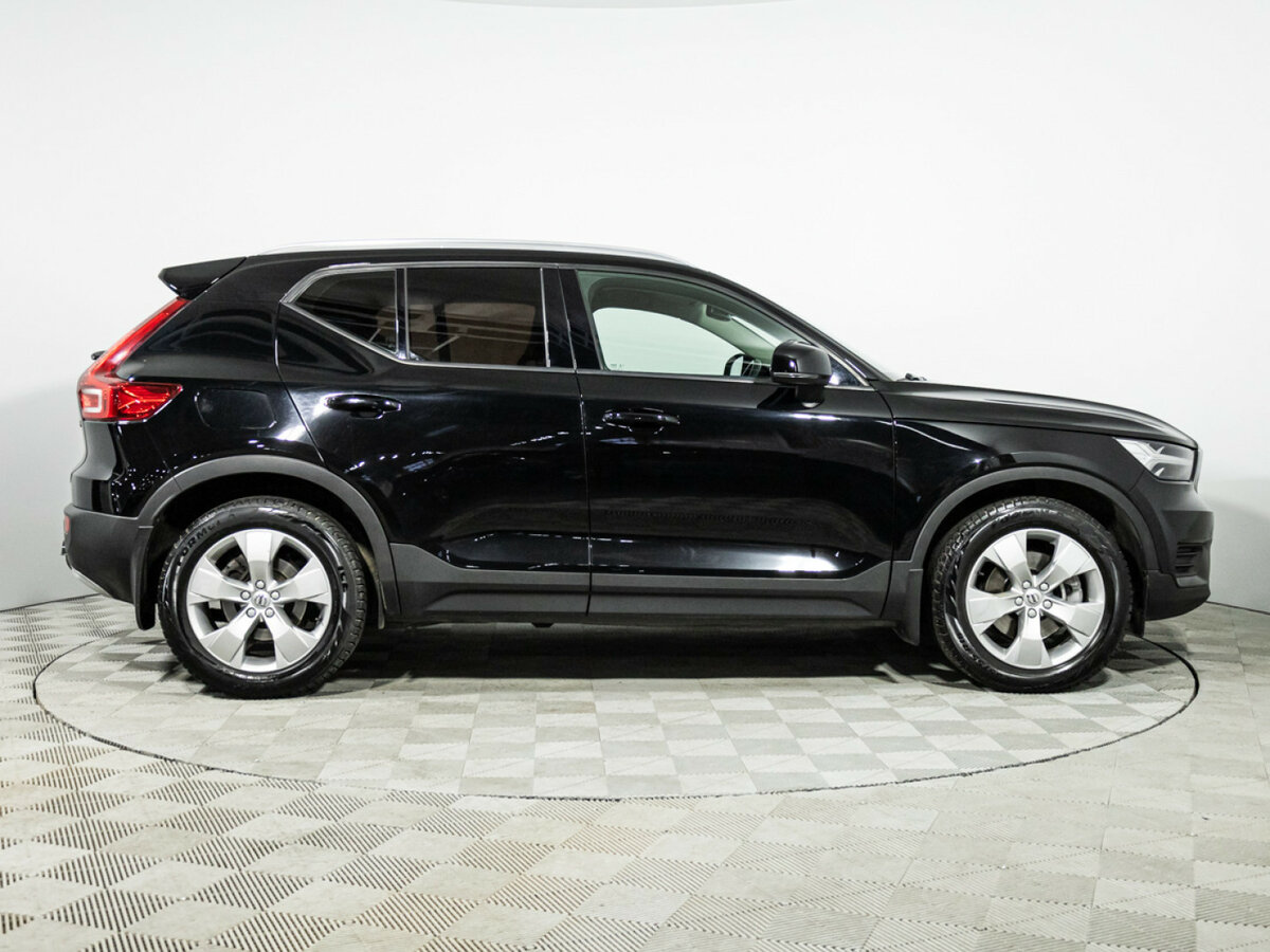 Volvo XC40 с пробегом — 2019 год. Фото: #3