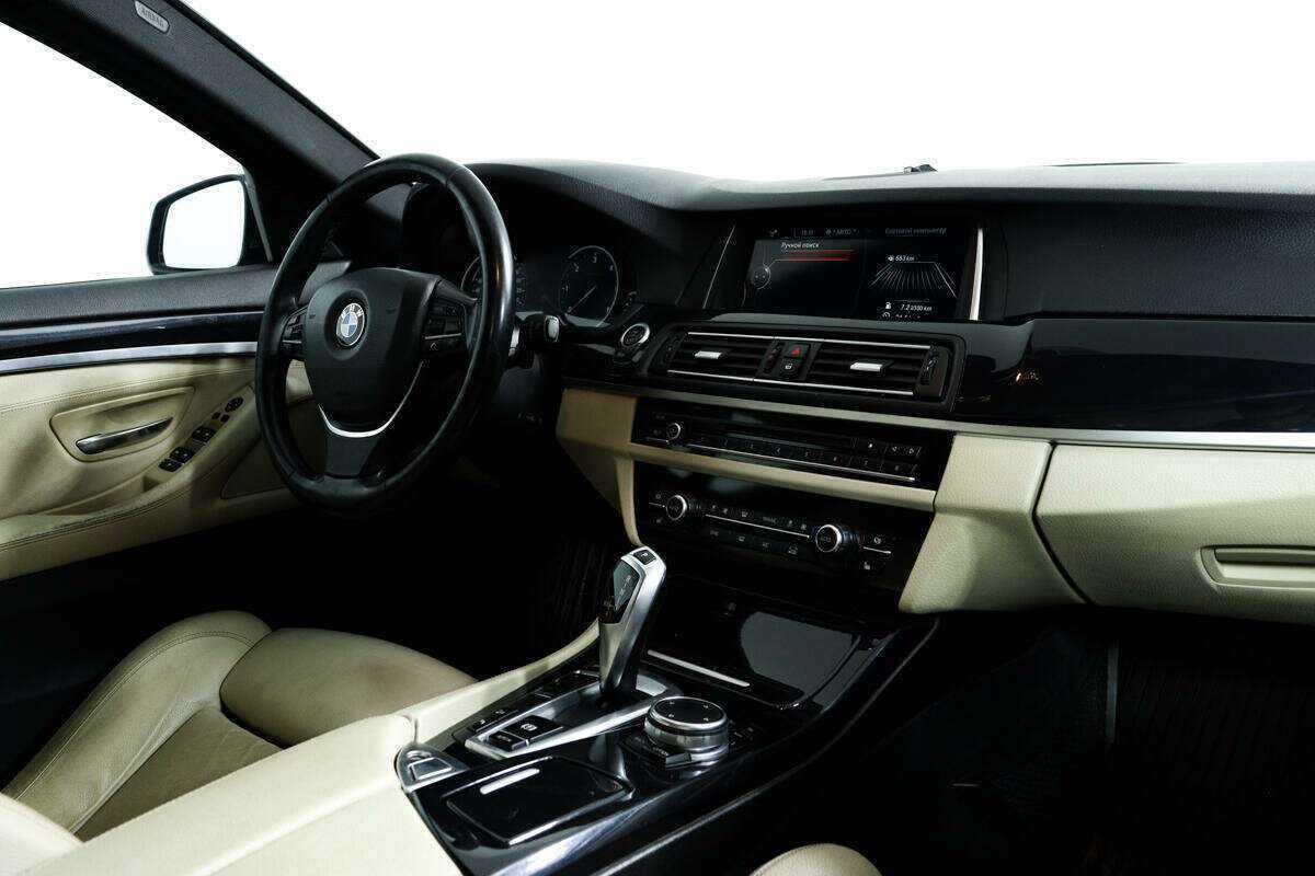 BMW 5 серии с пробегом — 2015 год. Фото: #7