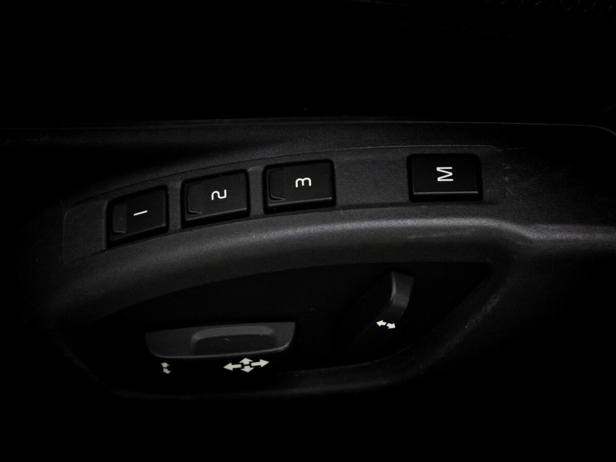 Volvo XC70 с пробегом — 2007 год. Фото: #13