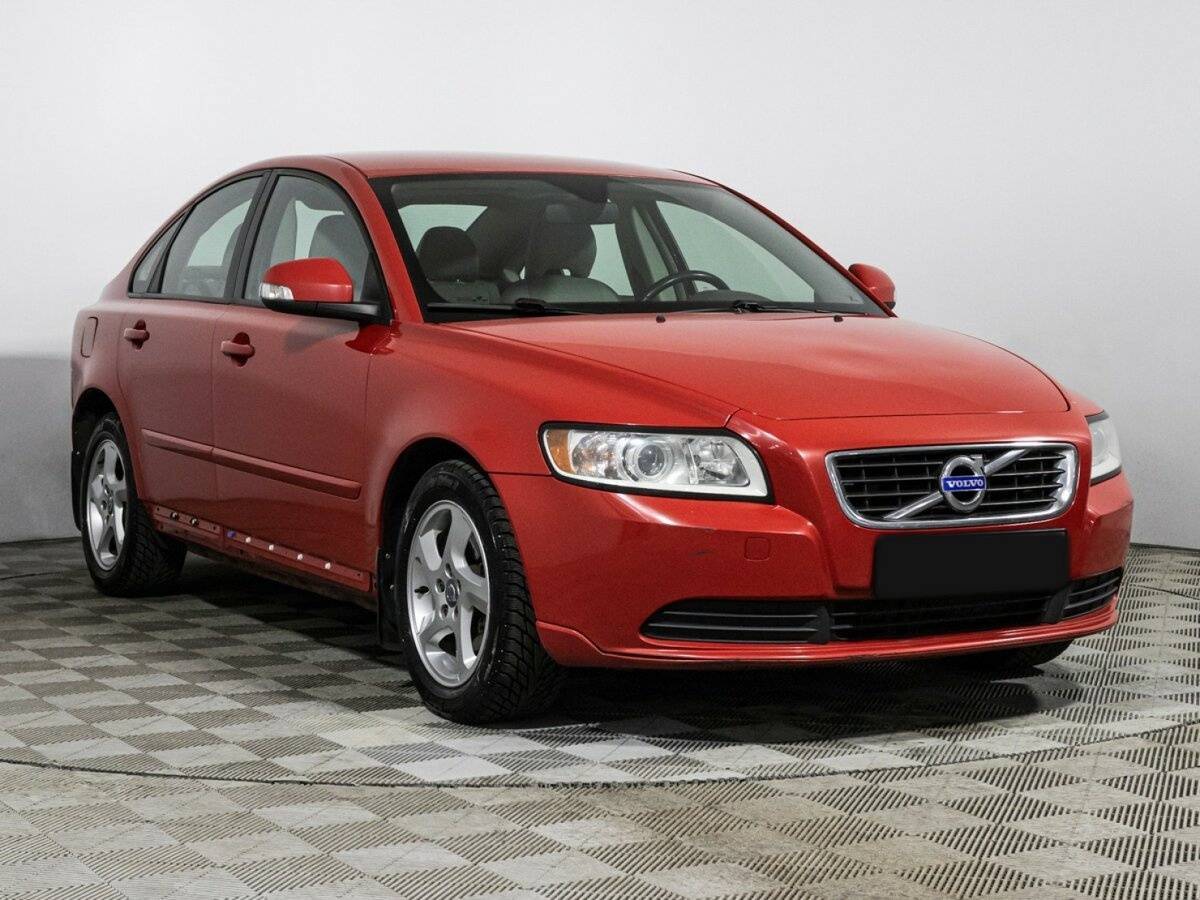 Volvo S40 с пробегом — 2011 год. Фото: #2