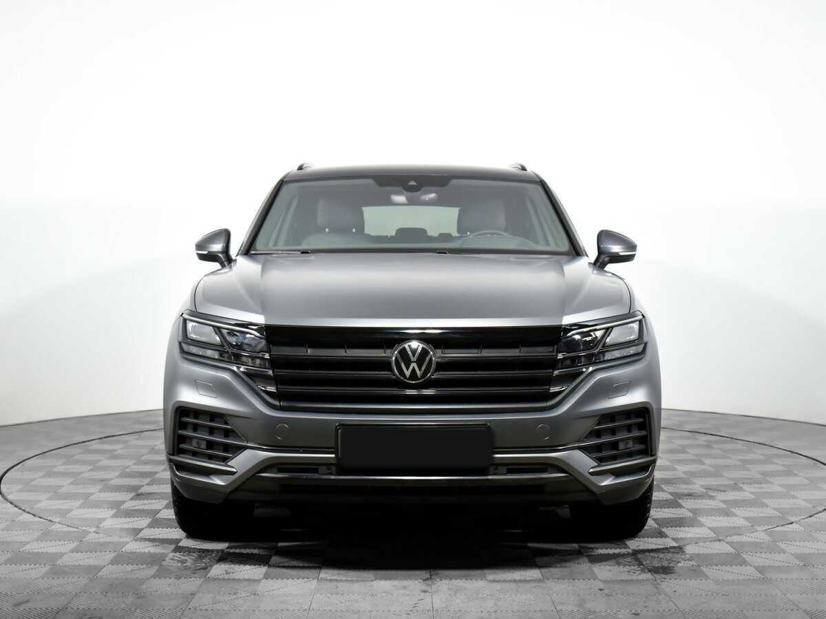 Volkswagen Touareg с пробегом — 2021 год. Фото: #1