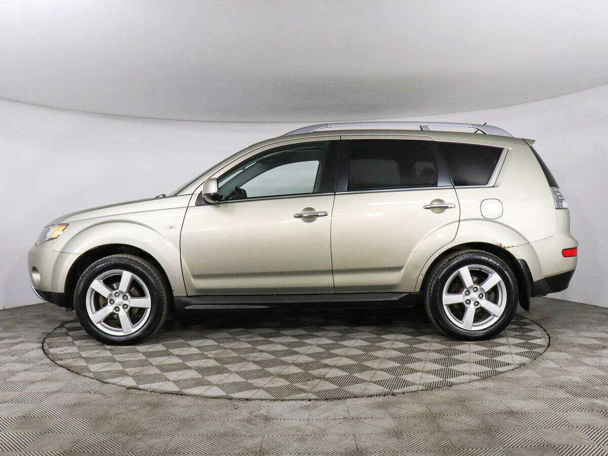 Mitsubishi Outlander с пробегом — 2008 год. Фото: #7