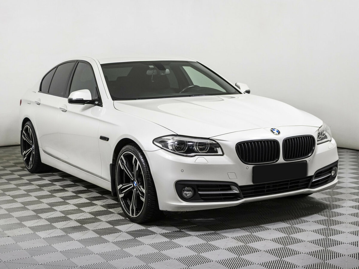 BMW 5 серии с пробегом — 2016 год. Фото: #2