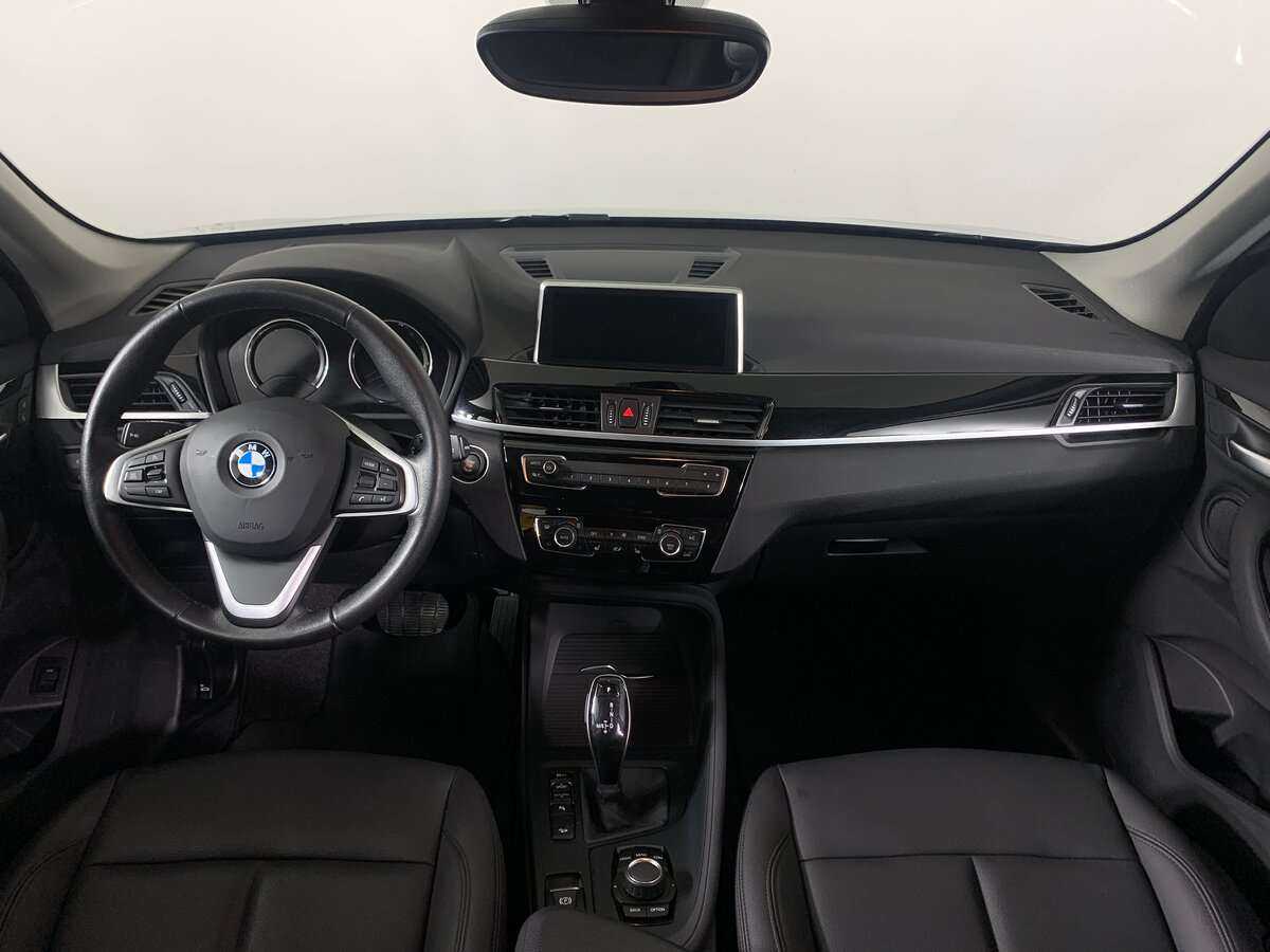 BMW X1 с пробегом — 2020 год. Фото: #9