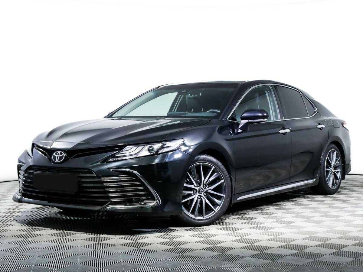Toyota Camry с пробегом — 2023 год. Фото: #0