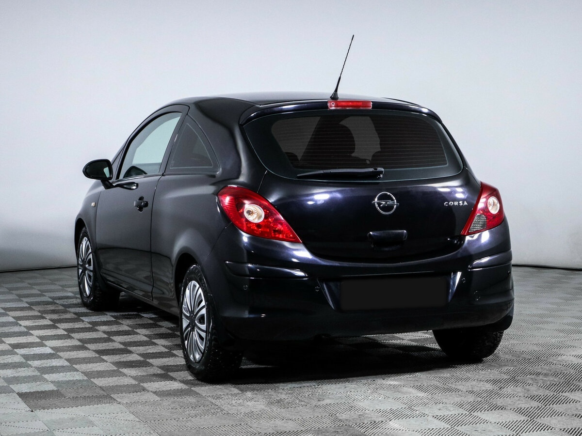 Opel Corsa с пробегом — 2010 год. Фото: #5