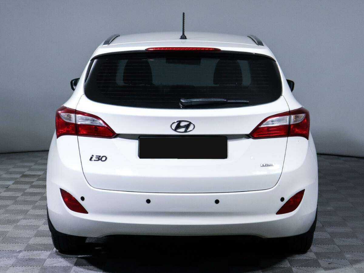 Hyundai i30 с пробегом — 2013 год. Фото: #4