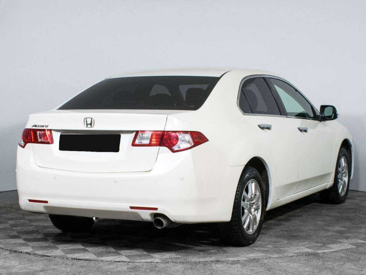 Honda Accord с пробегом — 2008 год. Фото: #4