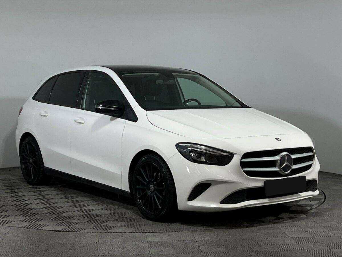 Mercedes-Benz B-Класс с пробегом — 2018 год. Фото: #2