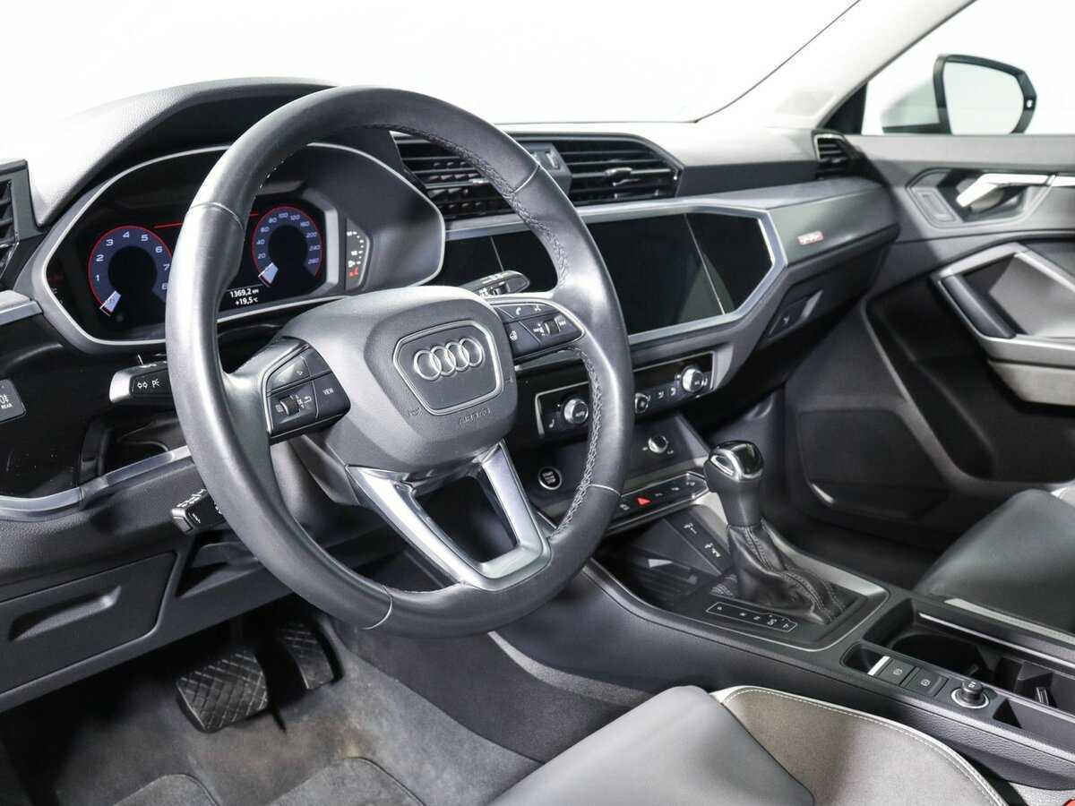 Audi Q3 Sportback с пробегом — 2021 год. Фото: #8