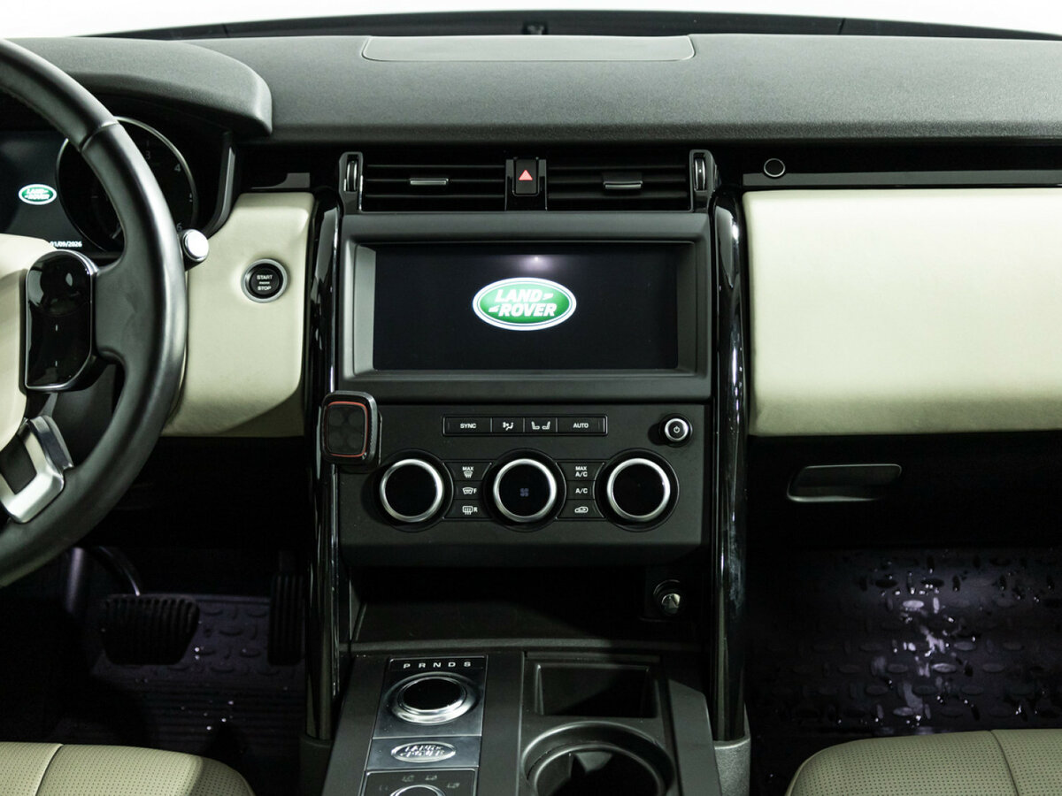 Land Rover Discovery с пробегом — 2020 год. Фото: #12
