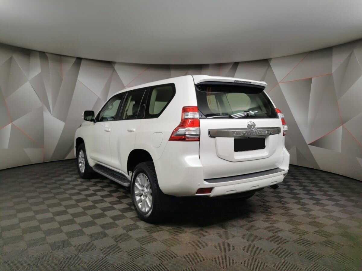 Toyota Land Cruiser Prado с пробегом — 2014 год. Фото: #3