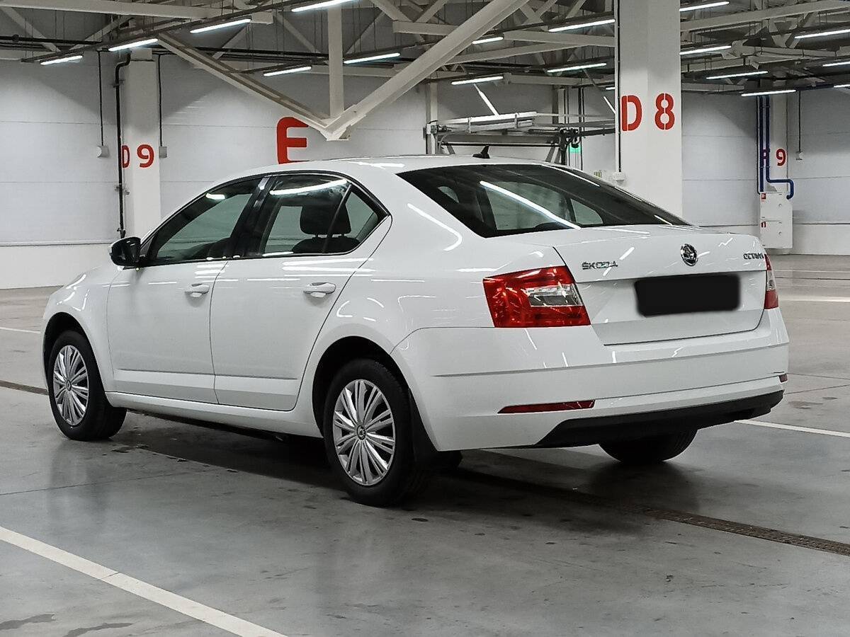 Skoda Octavia с пробегом — 2018 год. Фото: #6