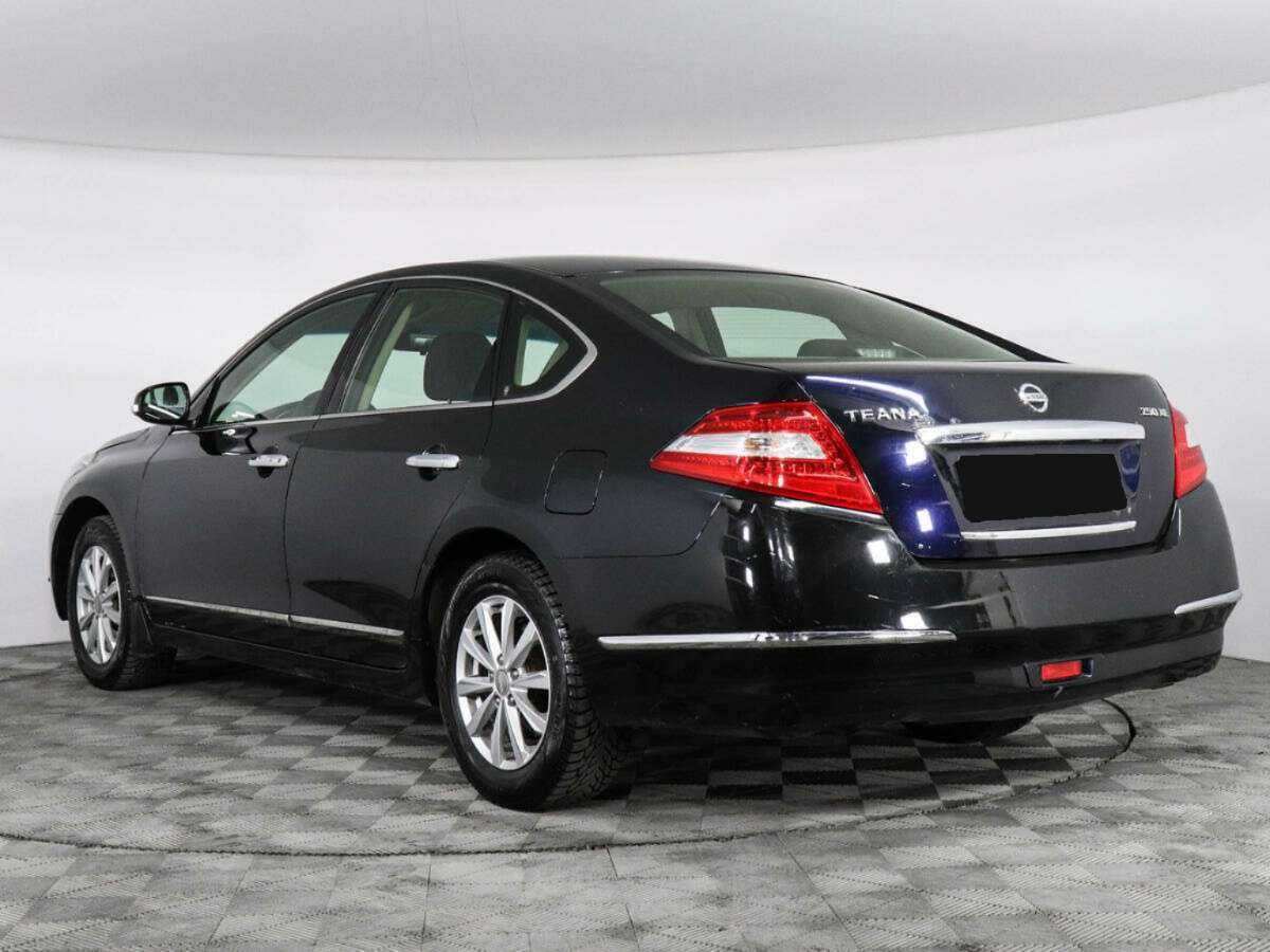 Nissan Teana с пробегом — 2009 год. Фото: #3