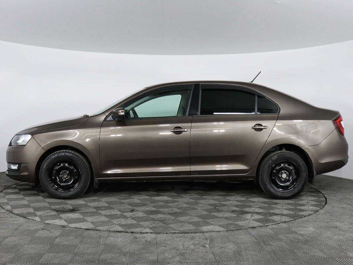 Skoda Rapid с пробегом — 2019 год. Фото: #6