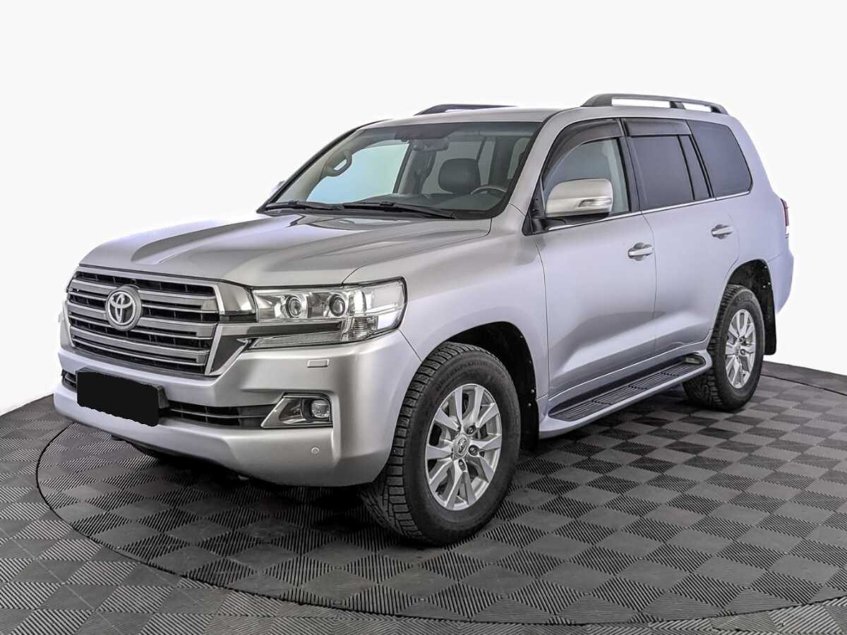 Toyota Land Cruiser с пробегом — 2018 год. Посмотреть фото