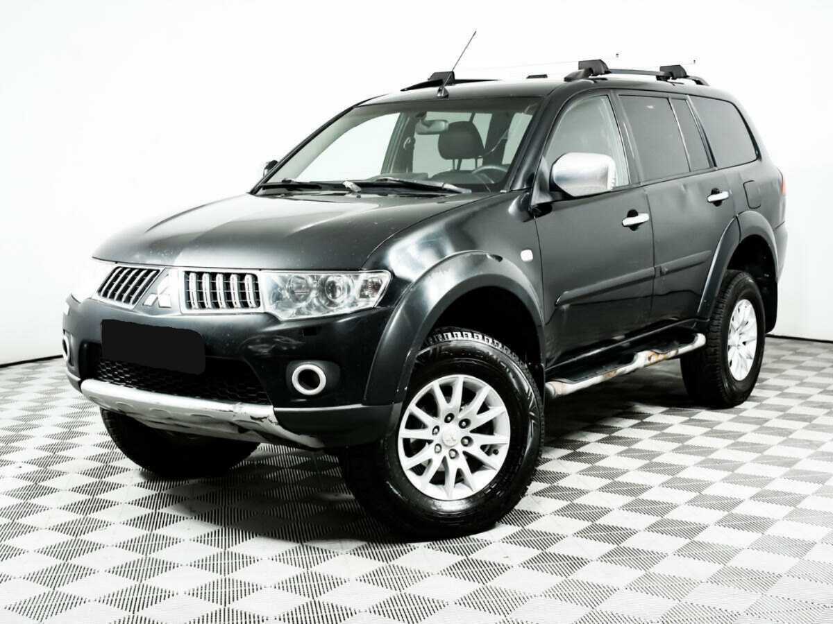 Mitsubishi Pajero Sport с пробегом — 2010 год. Фото: #0