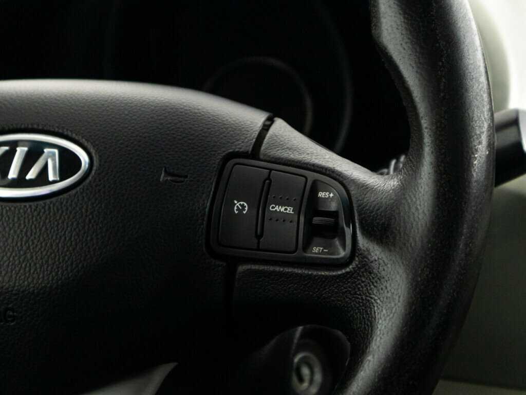 Kia Sportage с пробегом — 2011 год. Фото: #16
