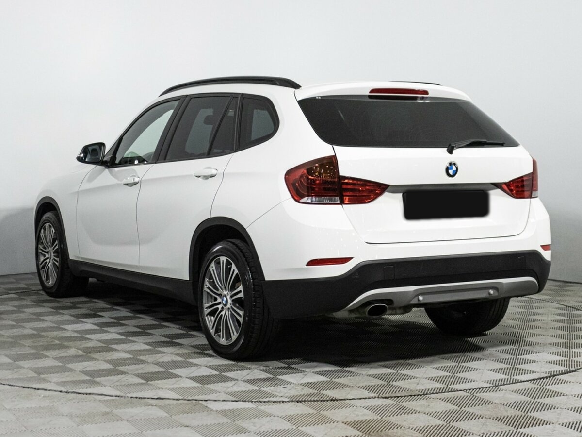 BMW X1 с пробегом — 2013 год. Фото: #6