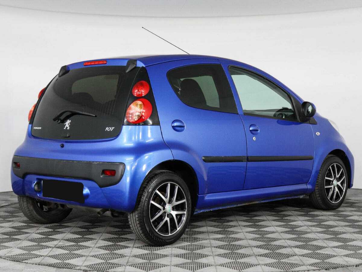 Peugeot 107 с пробегом — 2011 год. Фото: #4
