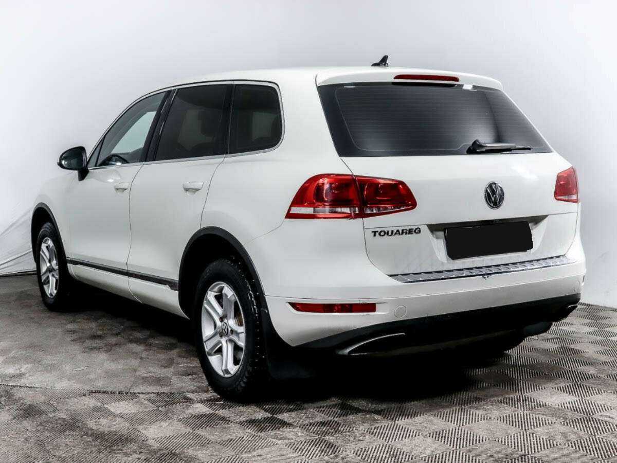 Volkswagen Touareg с пробегом — 2010 год. Фото: #5