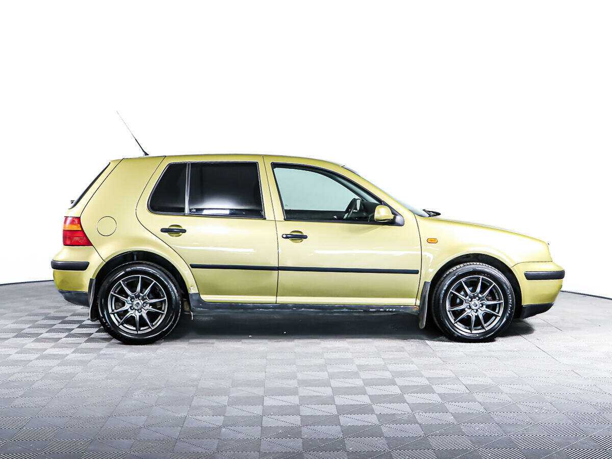 Volkswagen Golf с пробегом — 1999 год. Фото: #3
