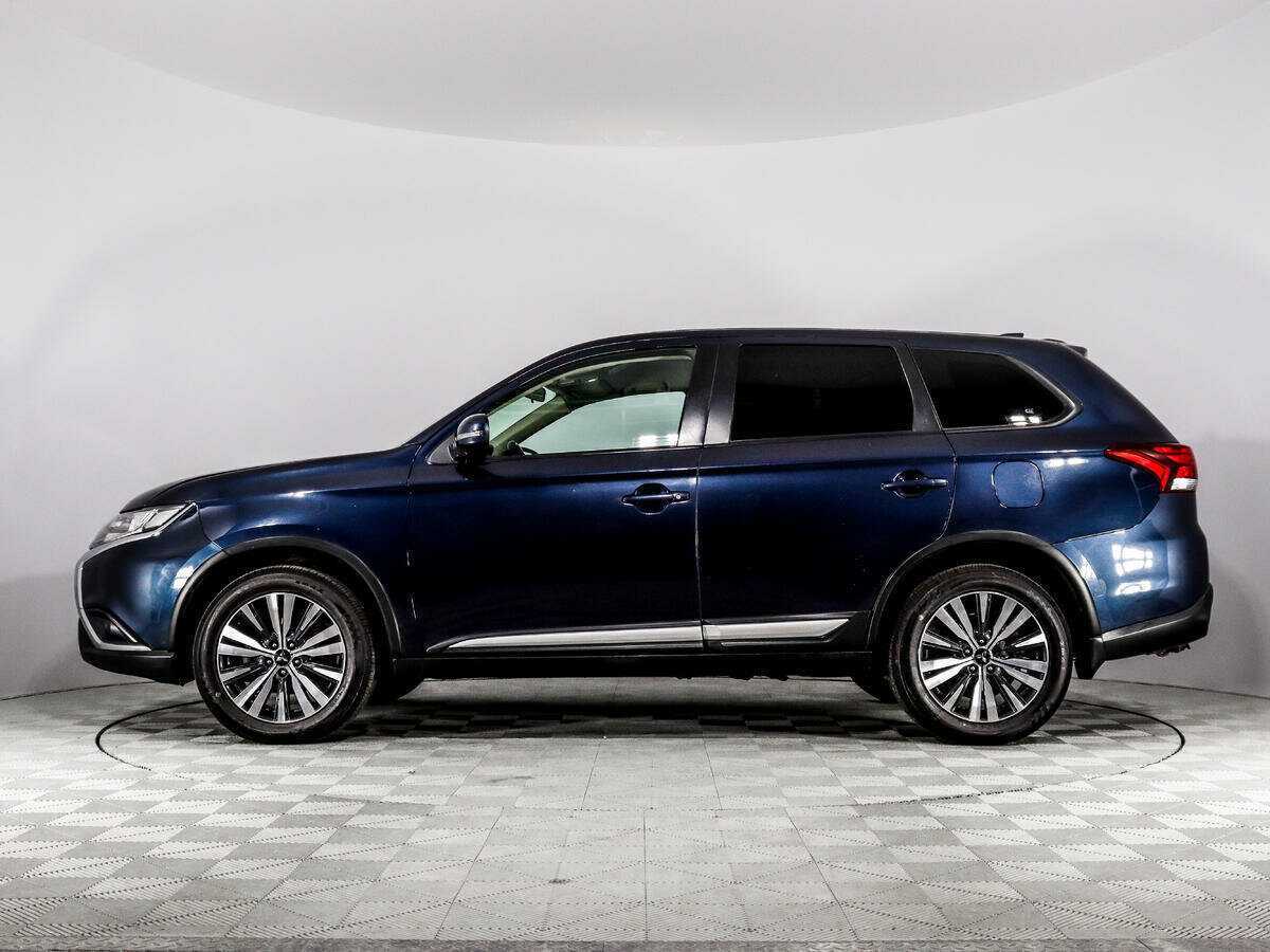 Mitsubishi Outlander с пробегом — 2018 год. Фото: #7