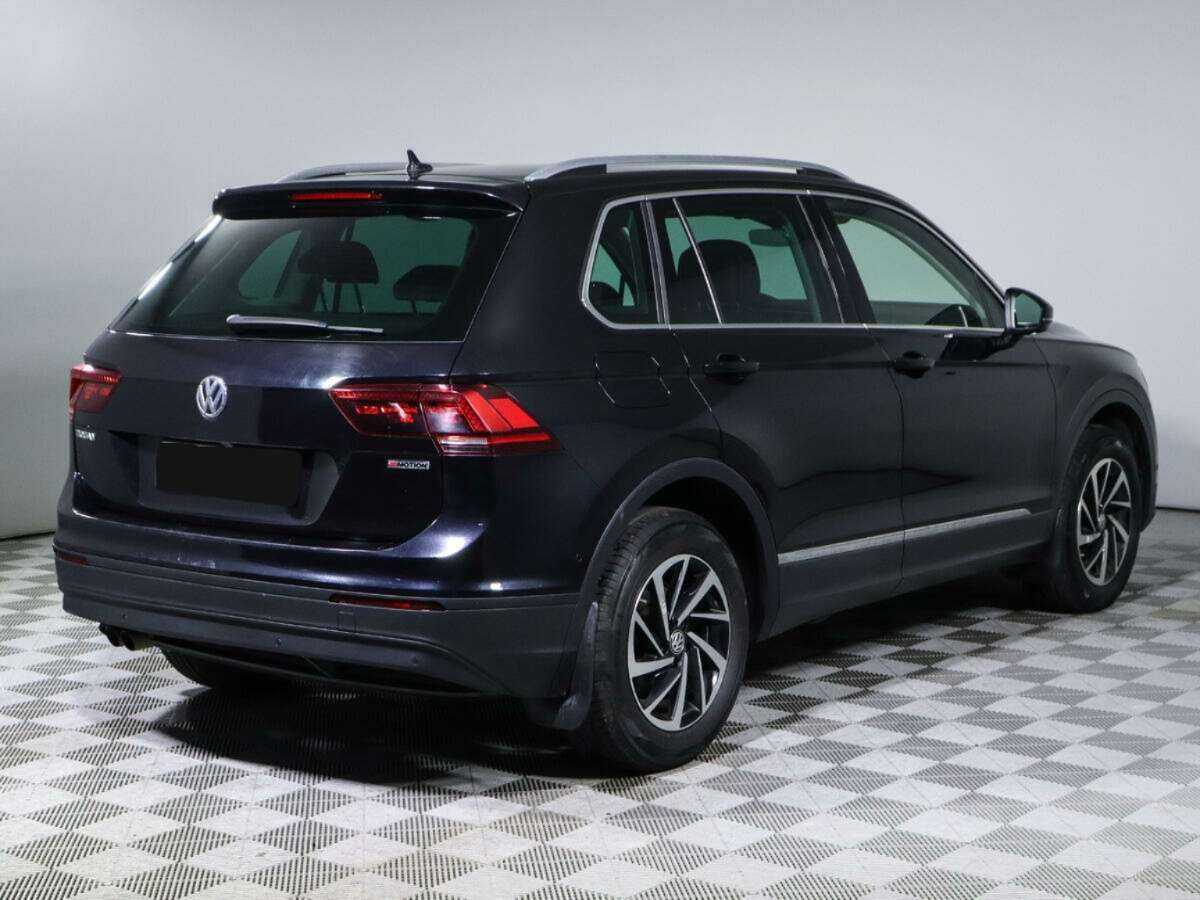 Volkswagen Tiguan с пробегом — 2018 год. Фото: #2