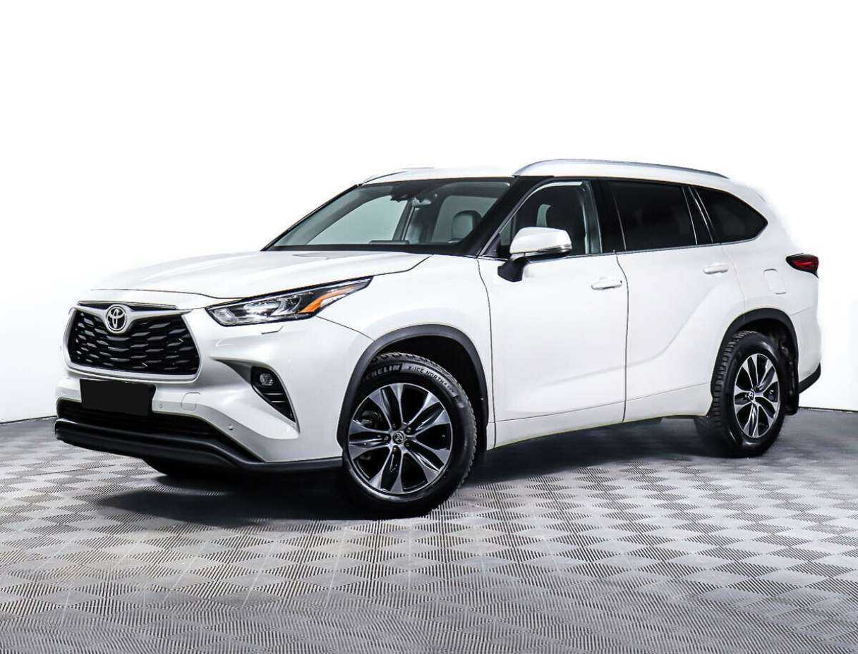 Toyota Highlander с пробегом — 2021 год. Фото: #0