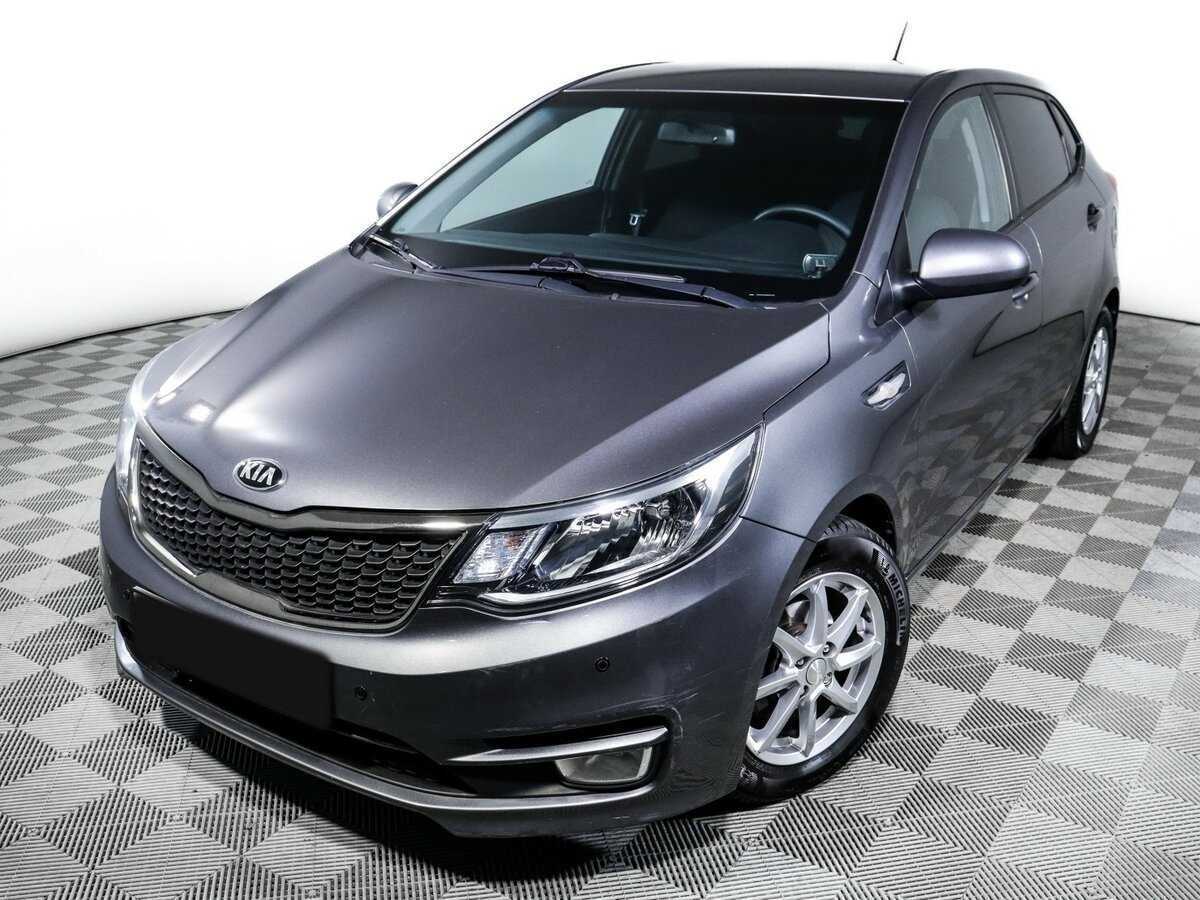 Kia Rio с пробегом — 2015 год. Фото: #12