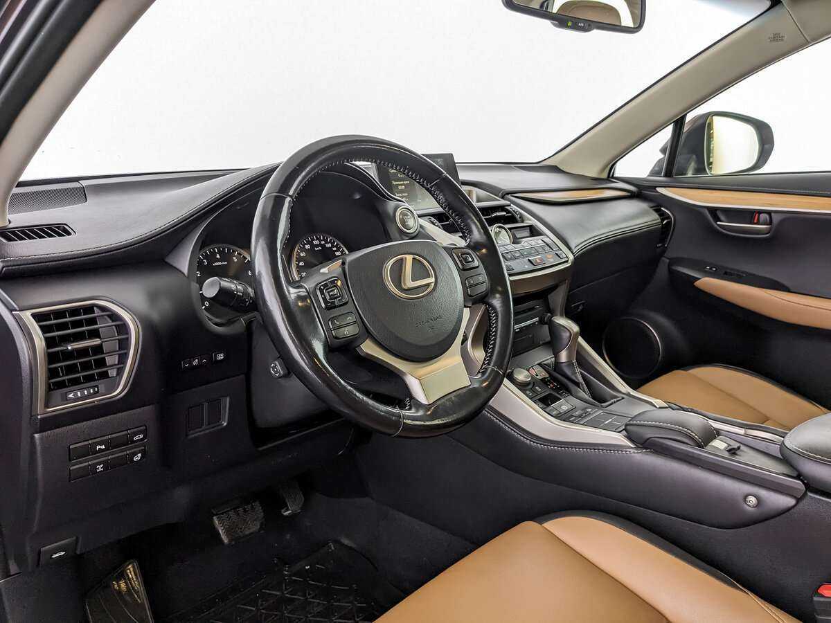 Lexus NX с пробегом — 2017 год. Фото: #13