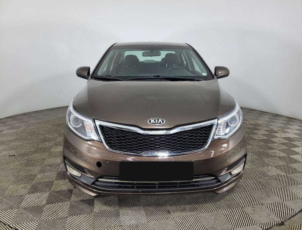 Kia Rio с пробегом — 2016 год. Фото: #1