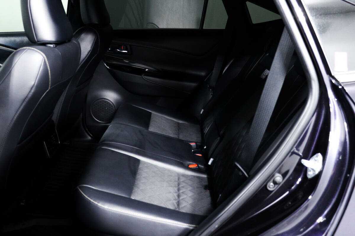 Toyota Harrier с пробегом — 2019 год. Фото: #11