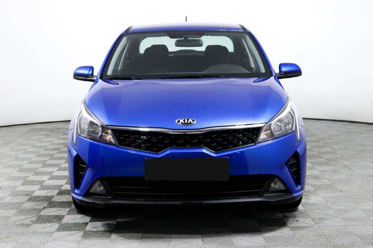 Kia Rio с пробегом — 2020 год. Фото: #1
