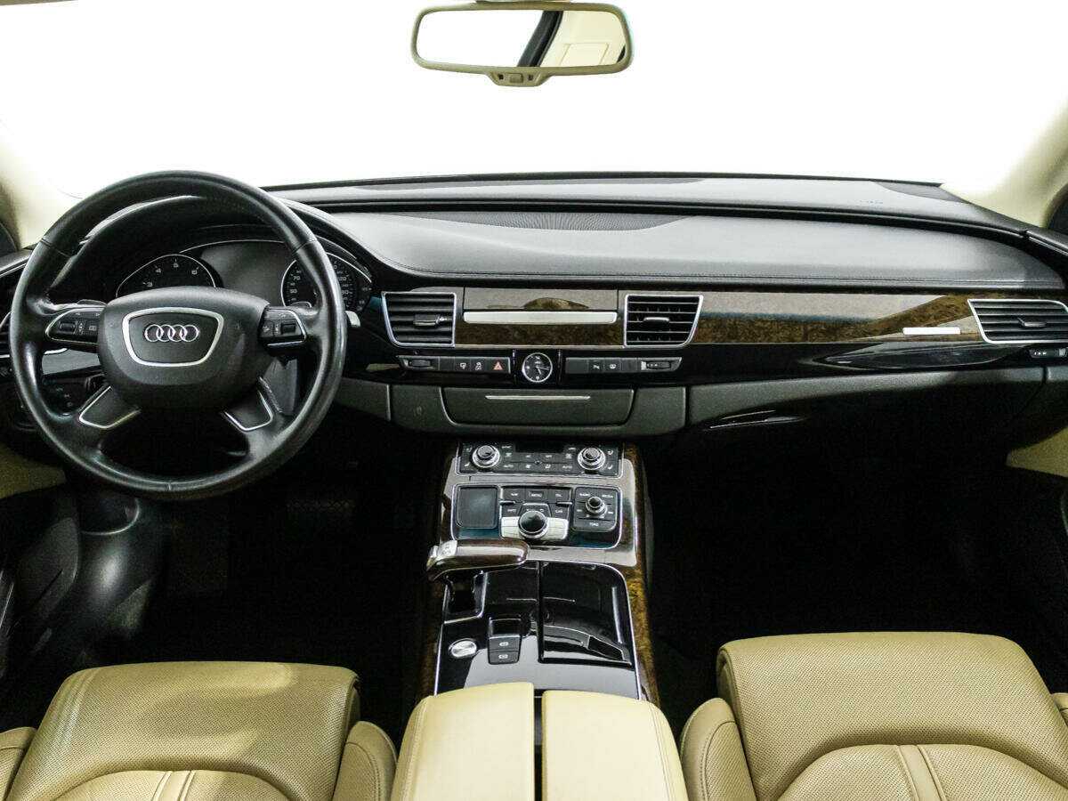 Audi A8 с пробегом — 2010 год. Фото: #12