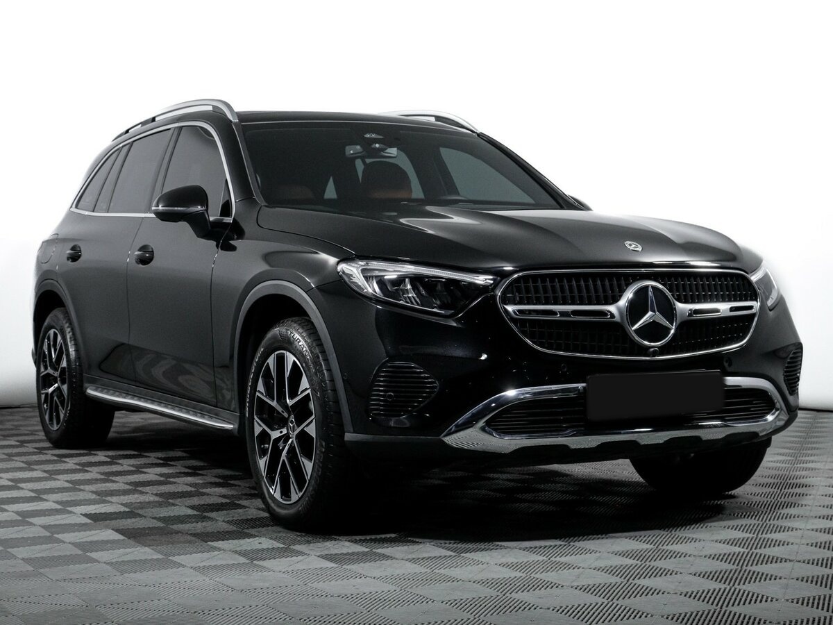 Mercedes-Benz GLC с пробегом — 2023 год. Фото: #2
