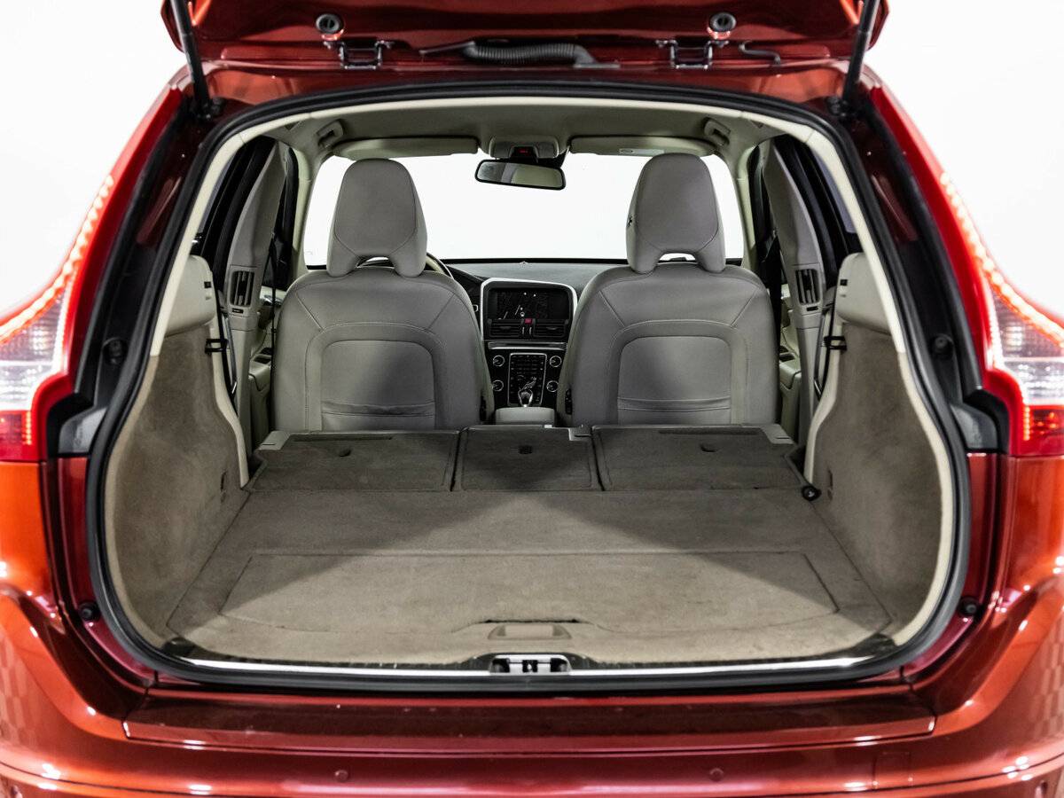 Volvo XC60 с пробегом — 2014 год. Фото: #20